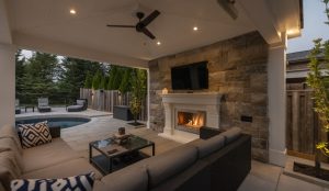 lounge outdoor mississauga