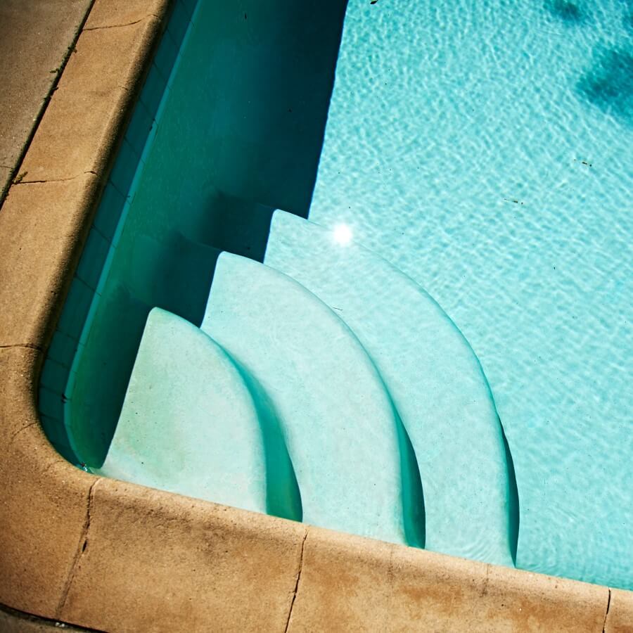 Fiberglass Pool Contractor