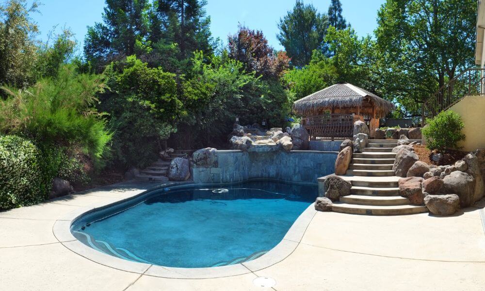 Pool design contractor